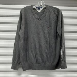 Tommy Hilfiger Men's Sweater Size Medium Gray Long Sleeve Pullover V-Neck Casual
